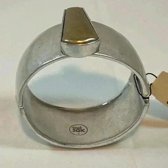 THE SAK SILVER TONED BRACELET‎ GOLD ACCENT HINGED CUFF DISTRESSED NWT - Picture 4 of 10